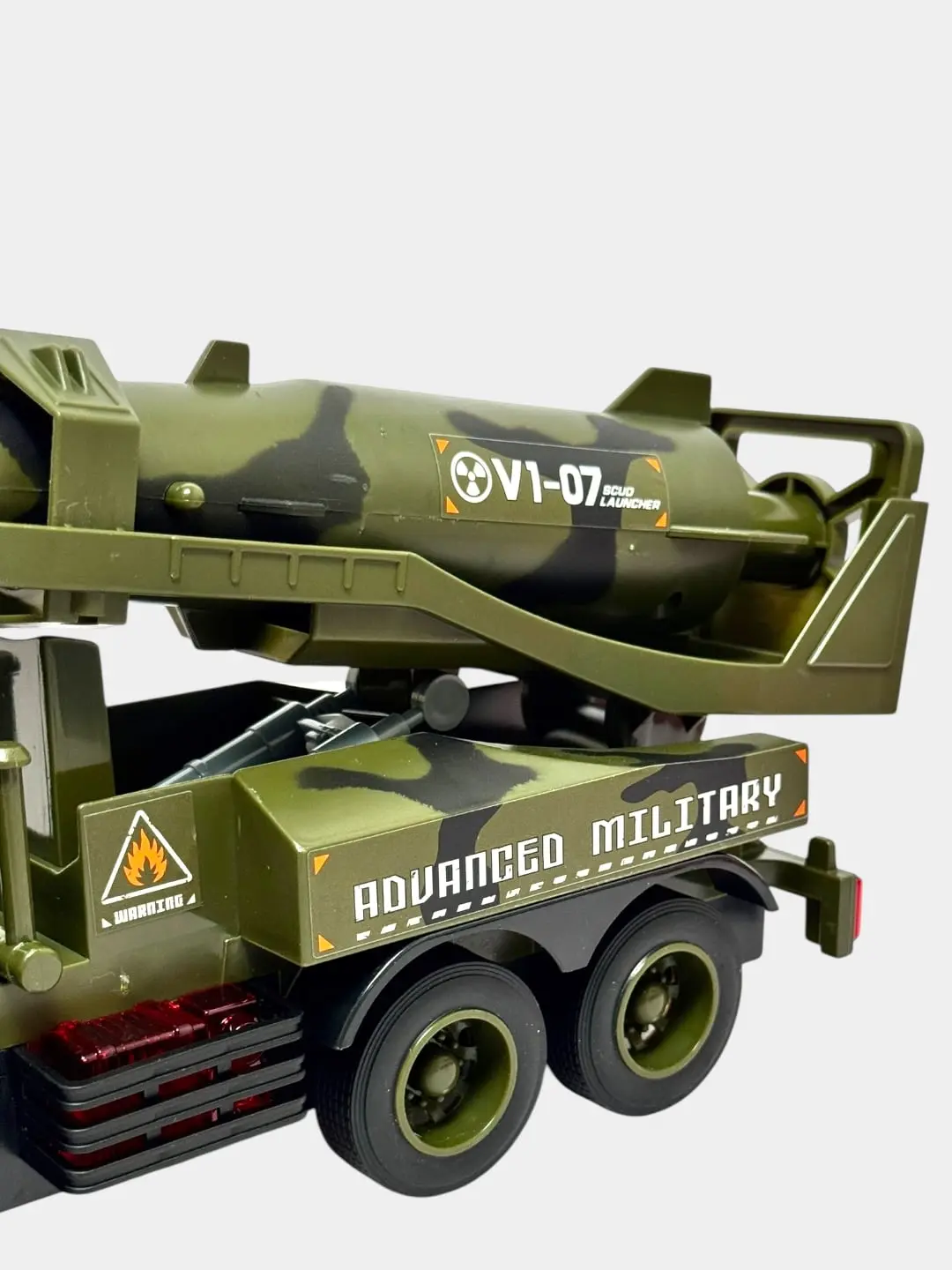 Launcher harbiy raketa mashinasi chiroqli va ovozli inertsion 1:16 — 4-rasm