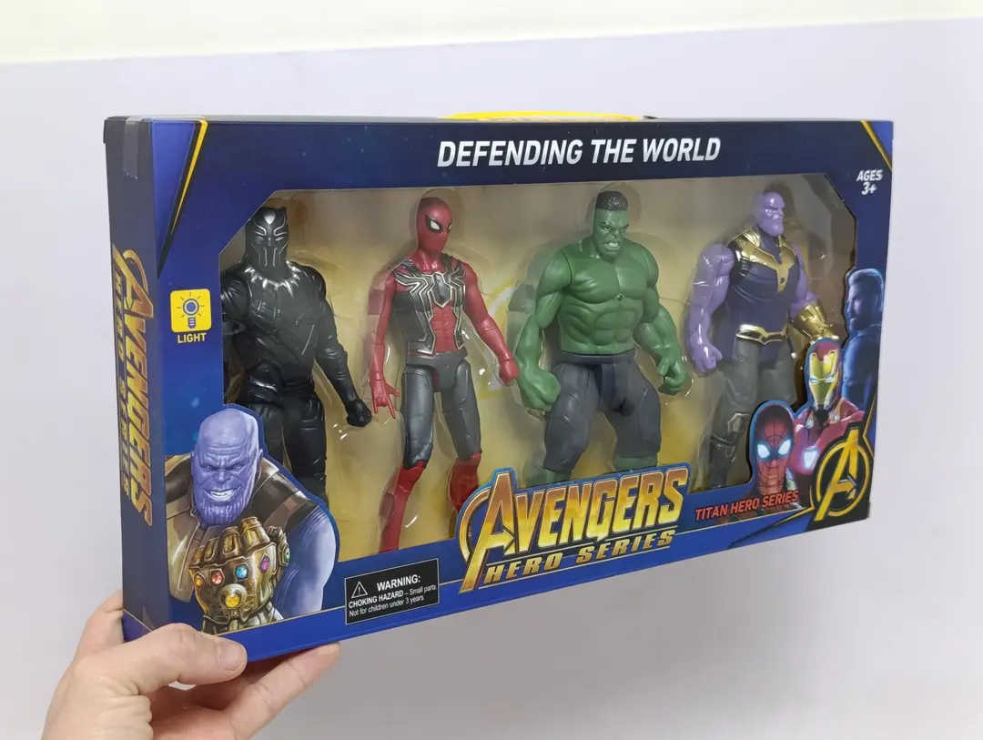 Avengers 4-1 Figuralar Toʻplami Temir Odam Kapitan Amerika Oʻrgimchak