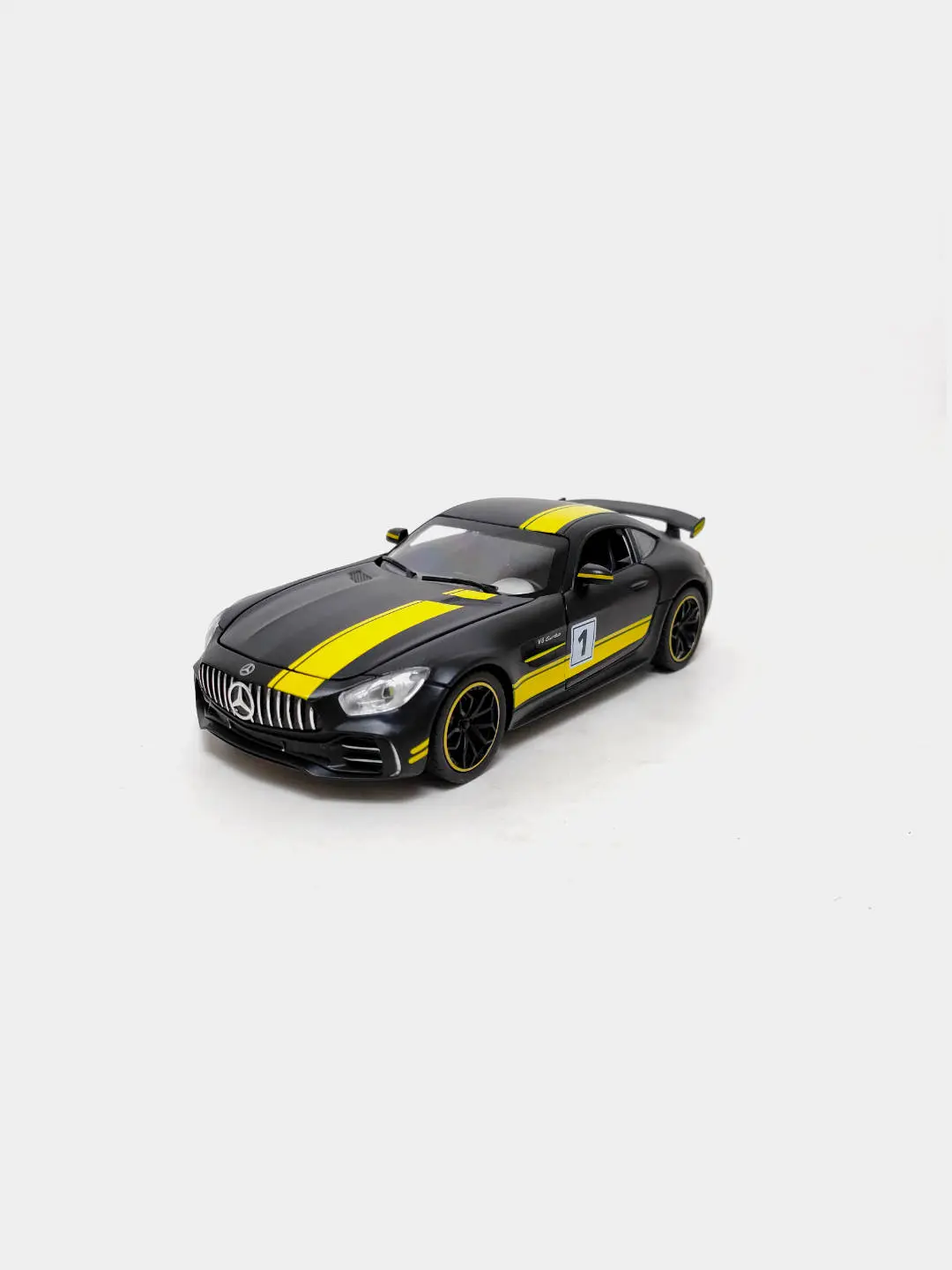 Mercedes AMG GT 1:24 temir modeli eshiklari ochiladigan kolleksiya o'yinchoq mashinasi