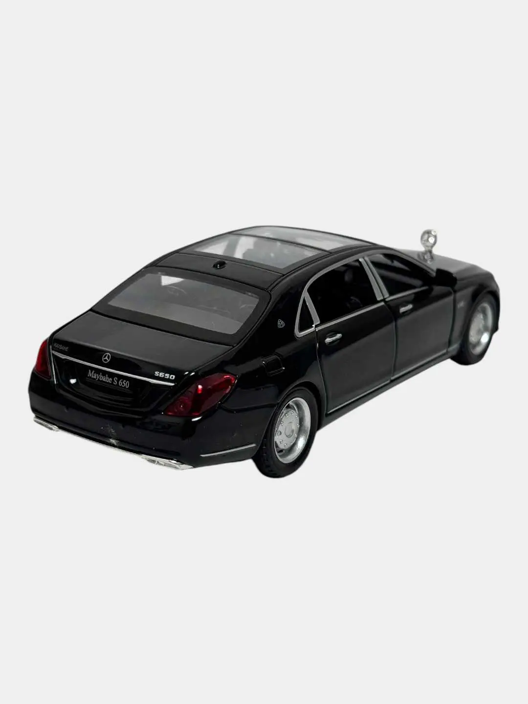Kolleksiyalik metall mashinasi Mercedes-Maybach S650 25 sm qora. — 8-rasm