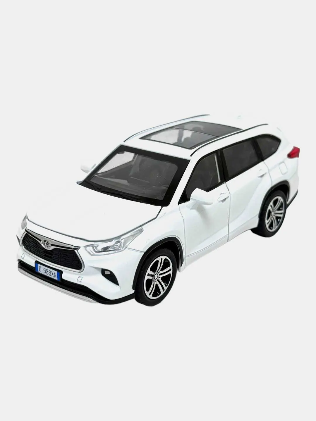 Toyota Highlander modeli 1:32, metal detallarga ega, ochiladigan eshikli, avtomobil ishqibozlari uchun — 2-rasm