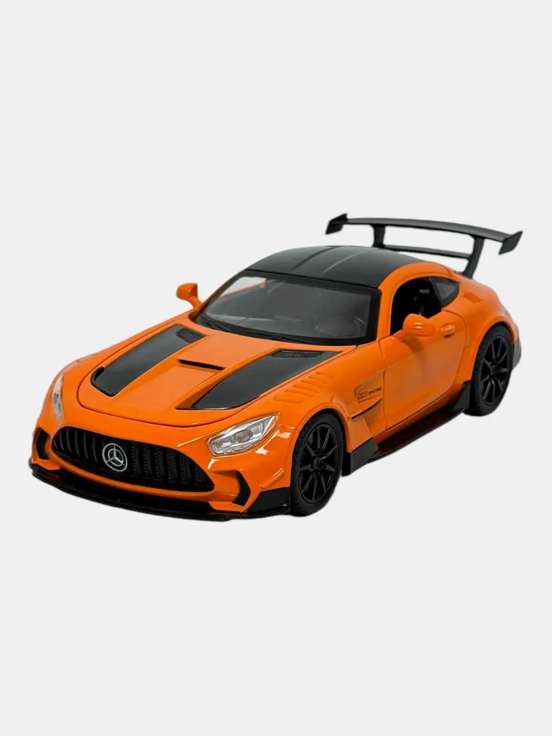 Металлическая модель Mercedes Benz AMG GT 1:24, инерционная машинка со звуком и светом