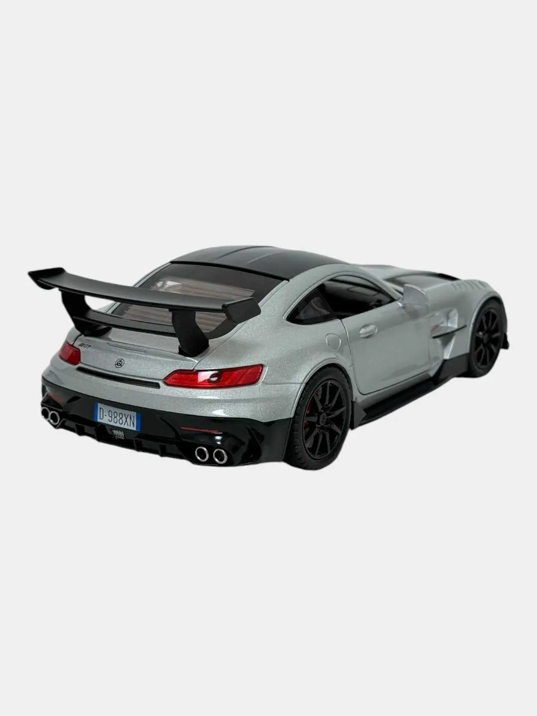 Metall model Mercedes Benz AMG GT 1:24, inersion mashina ovozli va chiroqli — 9-rasm