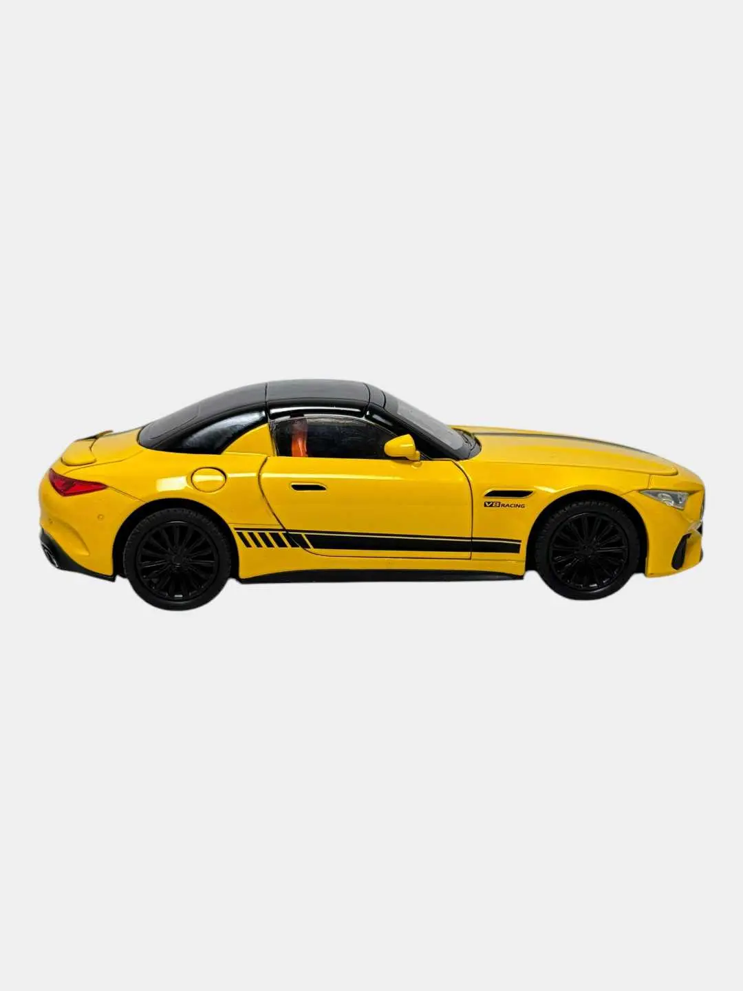 Mercedes Benz SL63 Die-Cast metal modeli, 3 yoshdan katta bolalar va kolleksiyachilar uchun detallangan sportli kupe, realistik replika — 6-rasm