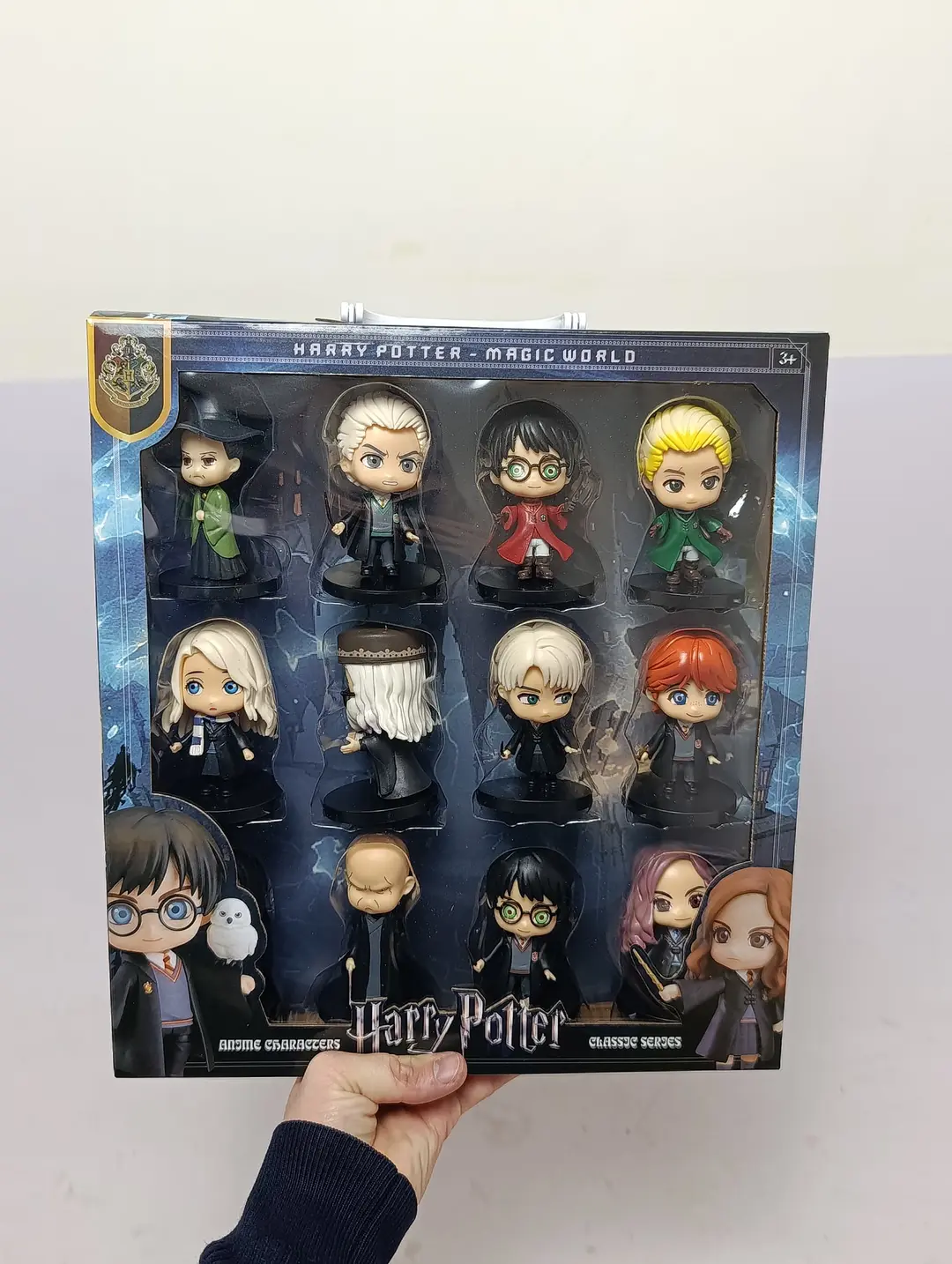 Harry Potter Magic World Classic Series kollektsion figuralari, Chibi uslubi, Ashaddiy muxlislar va 3+ yoshli bolalar uchun, Aksessuarlar bilan — 2-rasm
