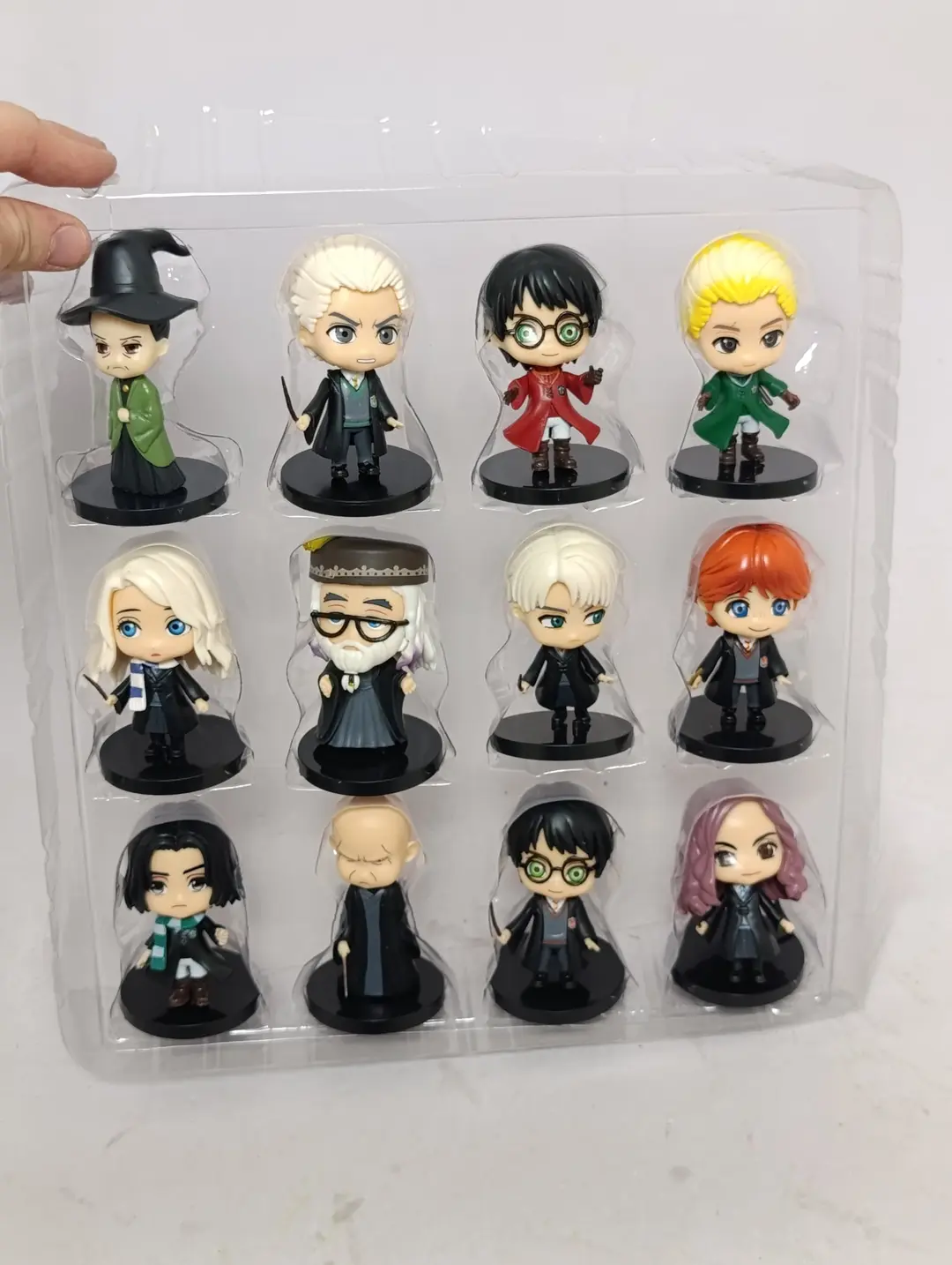 Harry Potter Magic World Classic Series kollektsion figuralari, Chibi uslubi, Ashaddiy muxlislar va 3+ yoshli bolalar uchun, Aksessuarlar bilan — 5-rasm