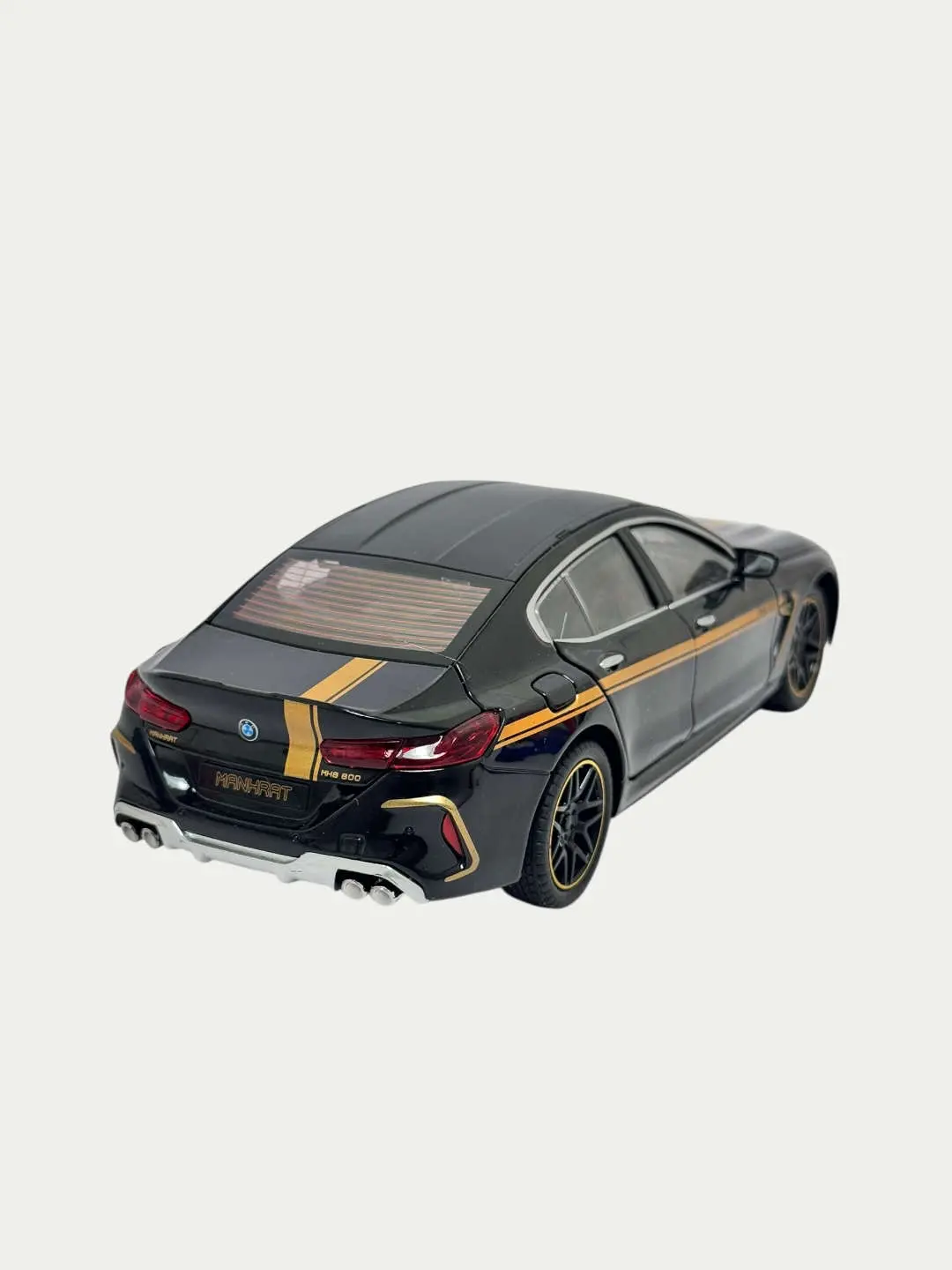Metall BMW Manhart o'yinchoq mashina 3 yoshdan oshgan bolalar uchun, kolleksion model, realistik — 6-rasm