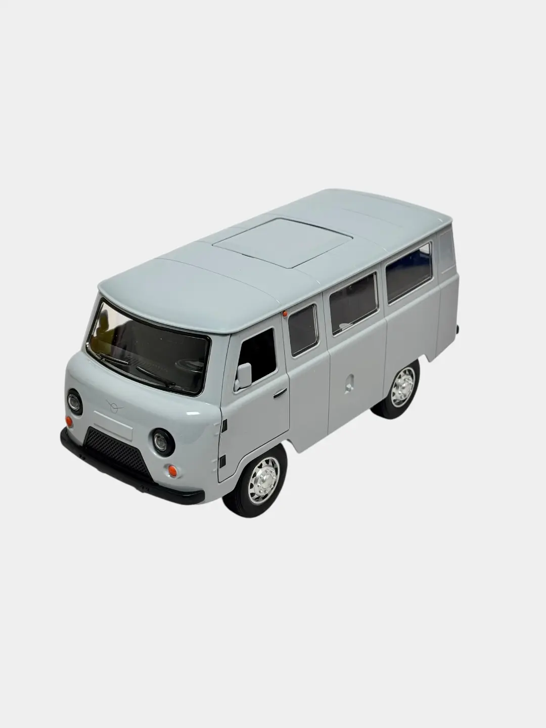 UAZ Buxanka kolleksiya modeli 1:18, detallashgan yo'ltanlamas mashina — 3-rasm