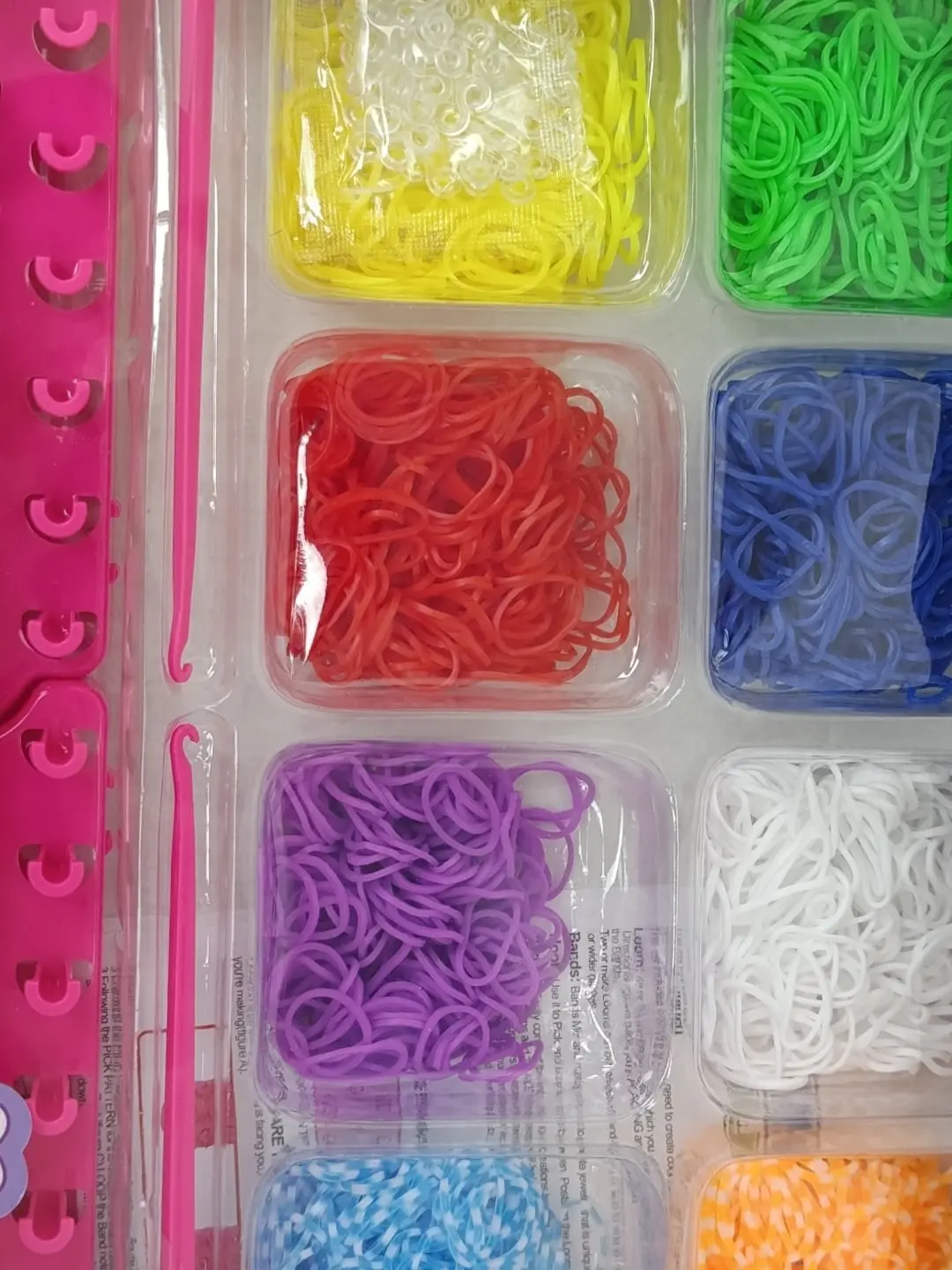 Набор резинок для плетения Loom Bands Куроми Sanrio со станком для творчества — фото 4