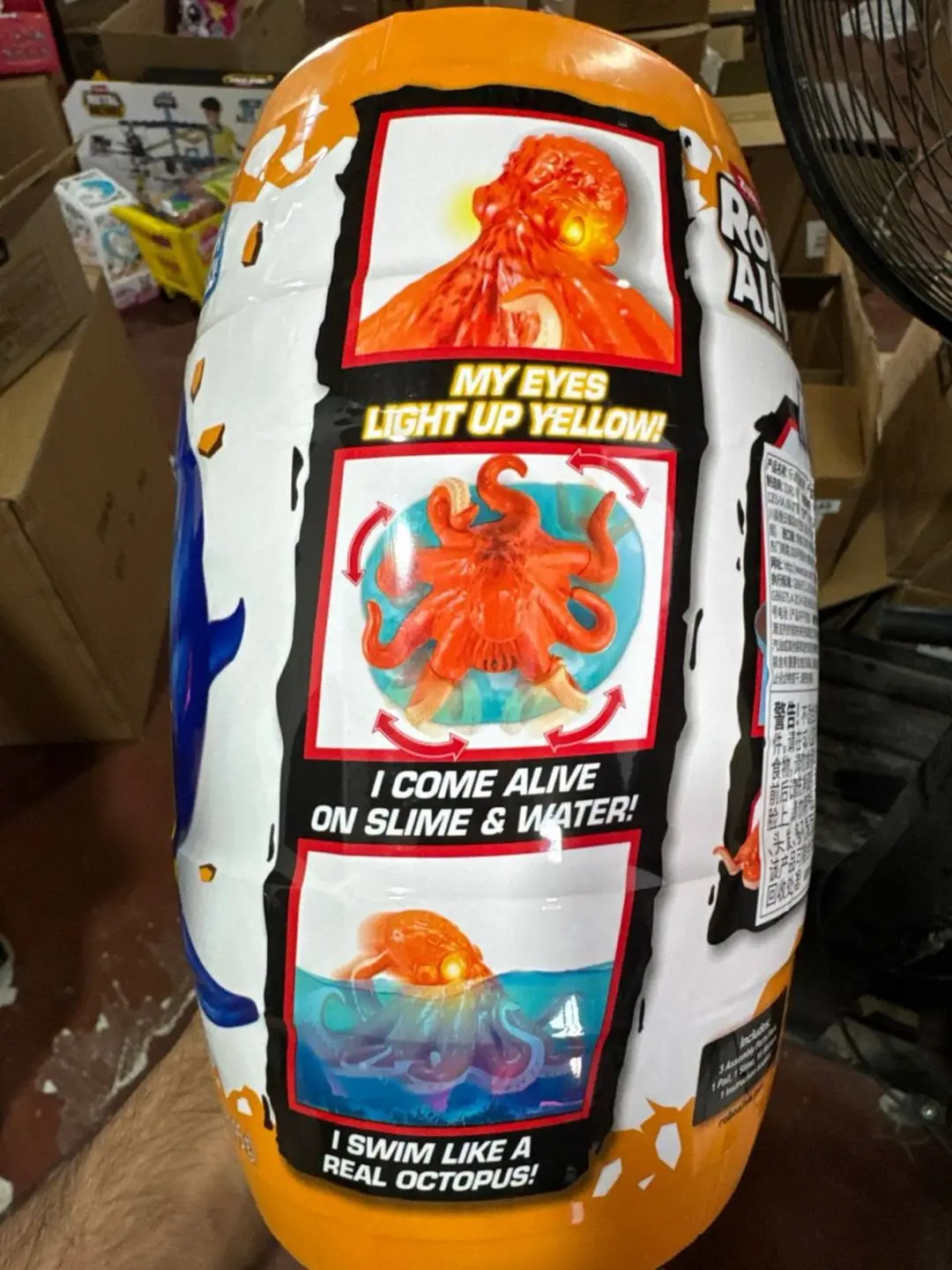 Robo Alive robot akula, vannada o'ynash uchun interaktiv o'yinchoq, LED yoritgich va oktopus bilan, 3 yoshdan katta bolalar uchun — 2-rasm