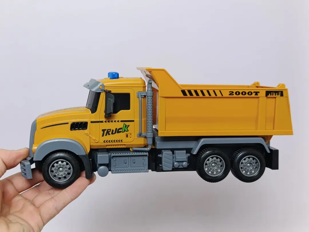 Masofaviy boshqariladigan samosval City Truck 1:16, chiroqli va ovozli yuk mashinasi — 5-rasm