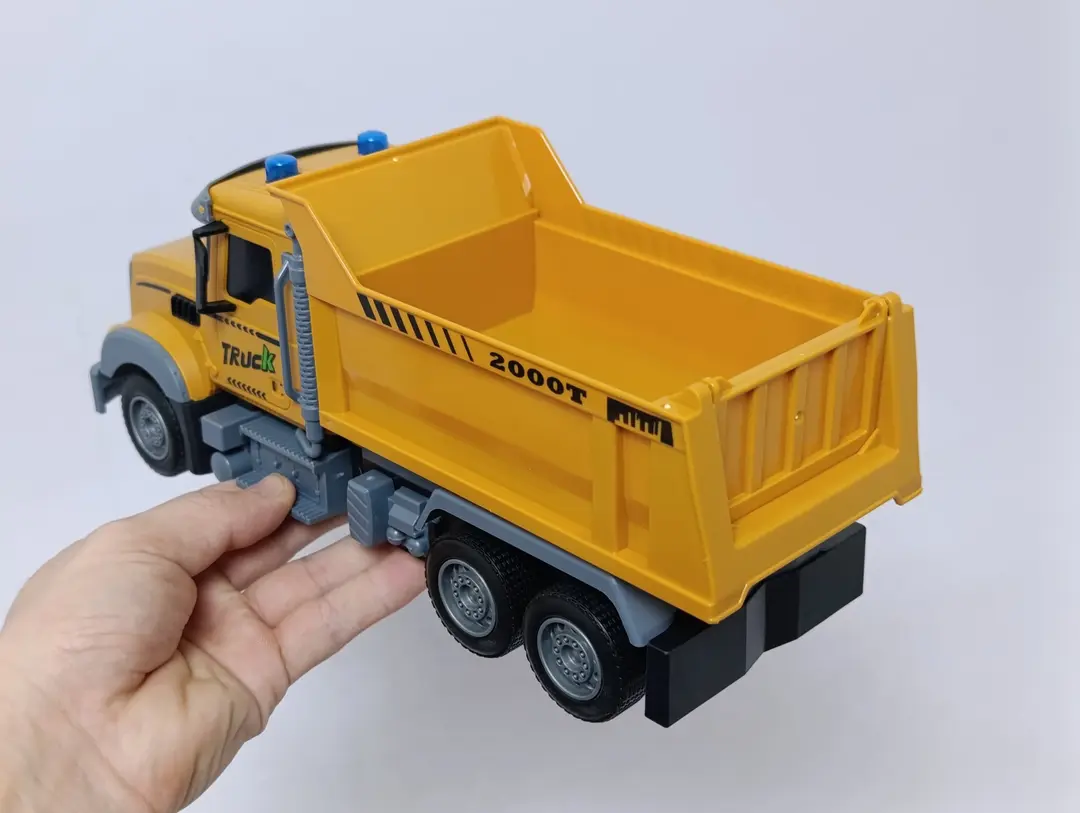 Masofaviy boshqariladigan samosval City Truck 1:16, chiroqli va ovozli yuk mashinasi — 6-rasm