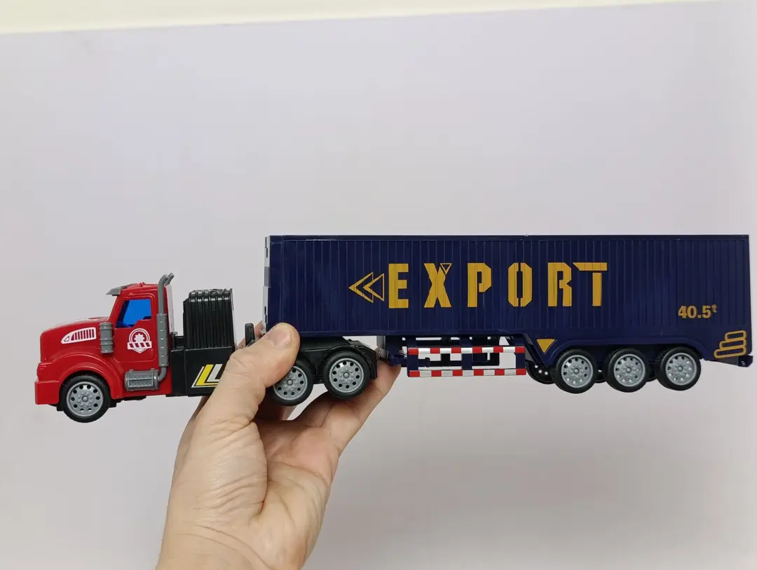 Masofadan boshqariladigan fura Cargo Truck, 1:48, Chiroqlari yonadi — 5-rasm