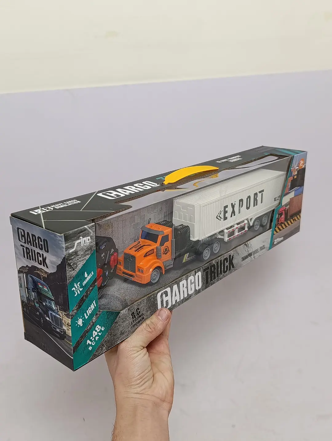 Masofadan boshqariladigan fura Cargo Truck, 1:48, Chiroqlari yonadi — 9-rasm