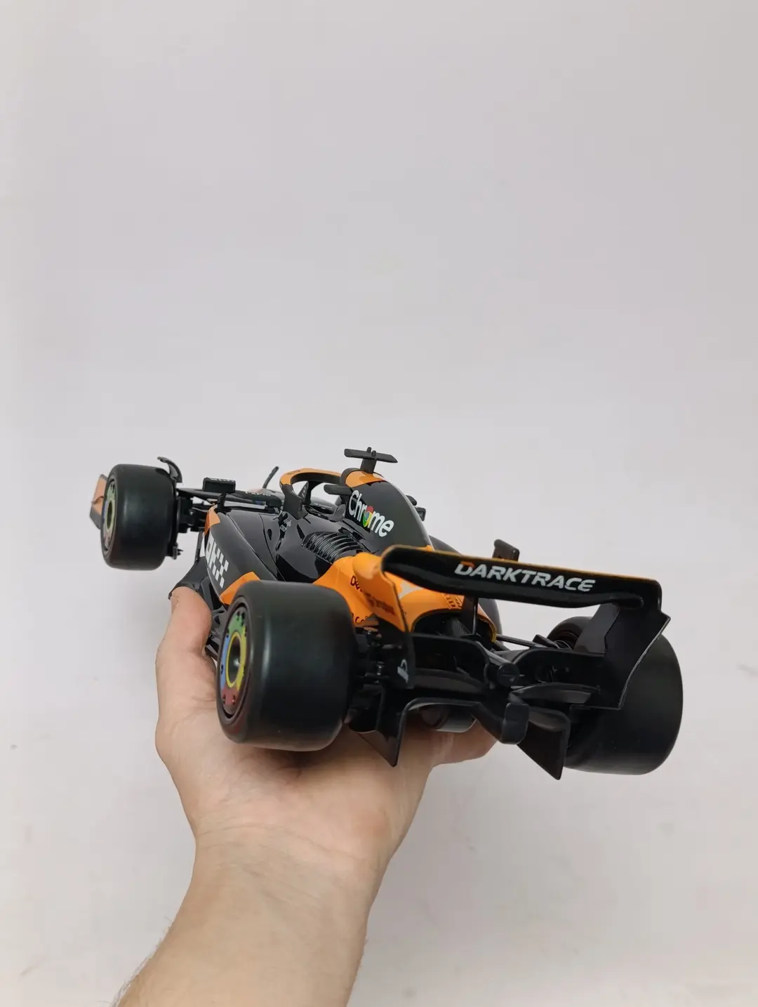 Masofadan boshqariladigan mashina Rastar Formula 1 McLaren MCL38, 1:14 — 14-rasm
