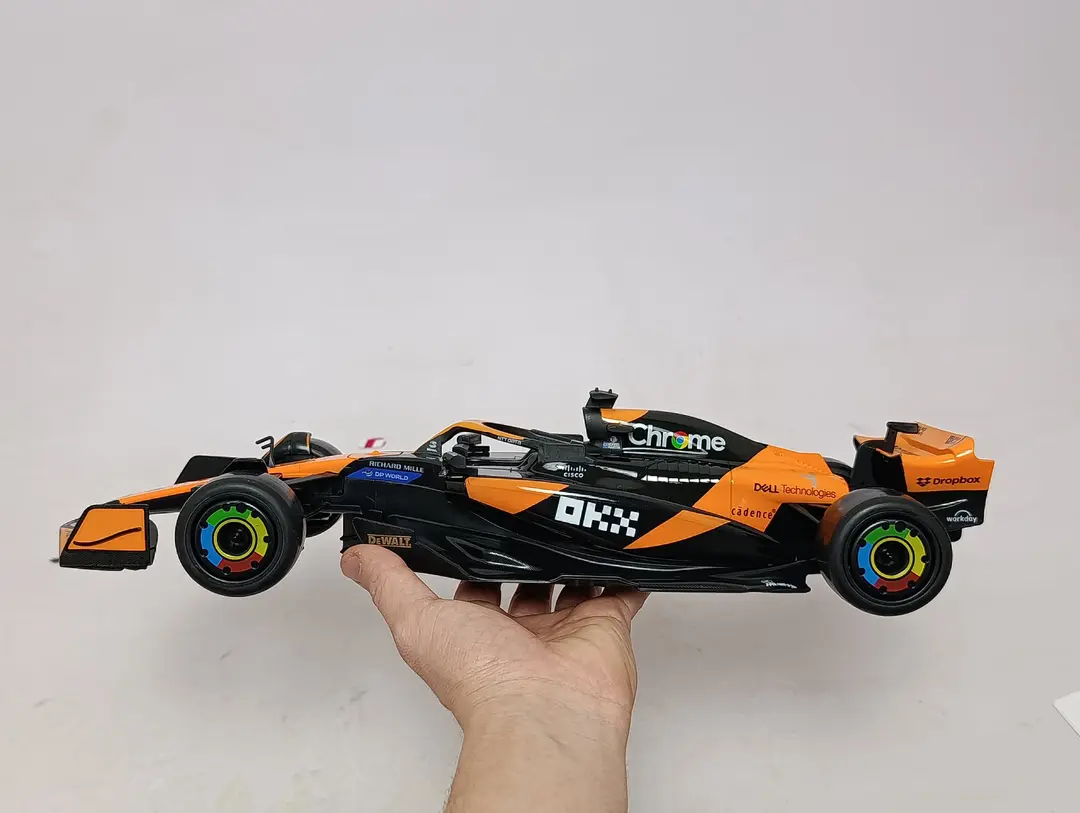 Masofadan boshqariladigan mashina Rastar Formula 1 McLaren MCL38, 1:14 — 15-rasm