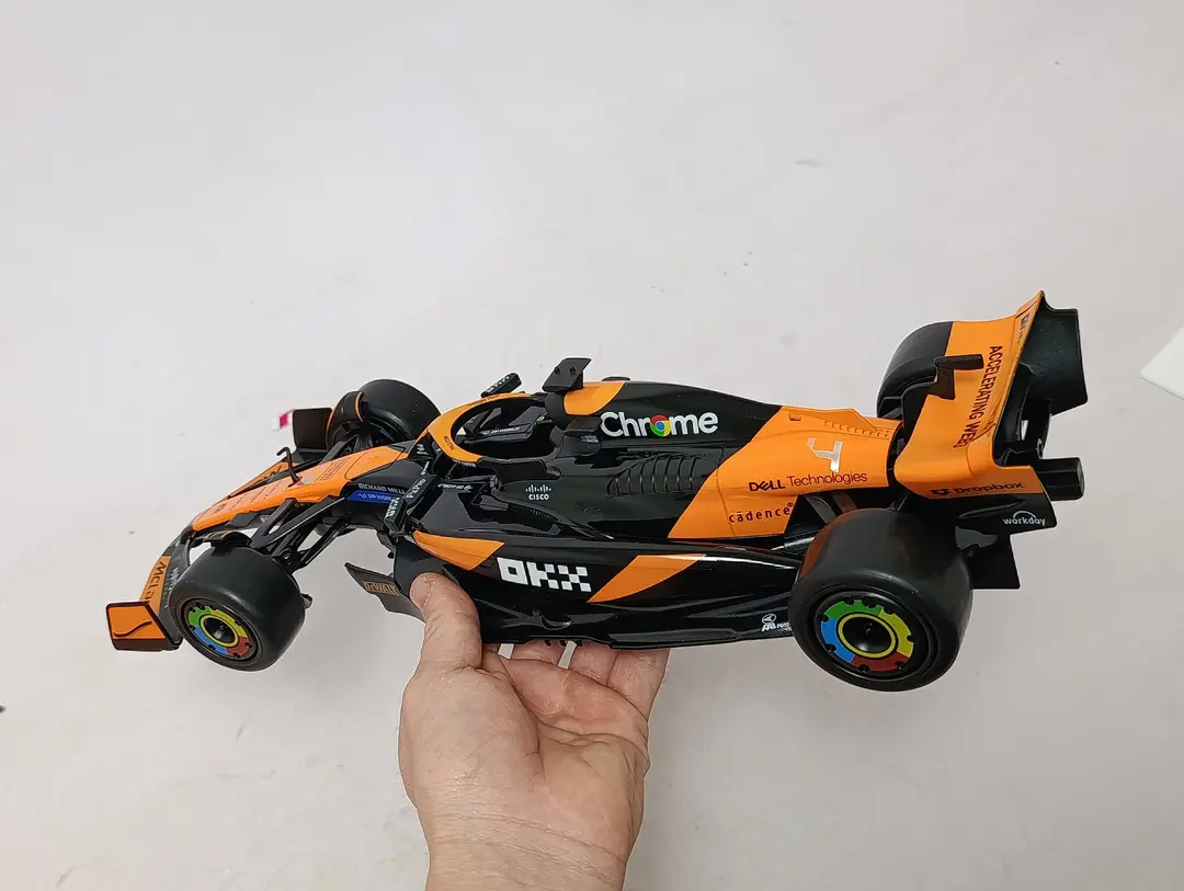 Masofadan boshqariladigan mashina Rastar Formula 1 McLaren MCL38, 1:14 — 16-rasm