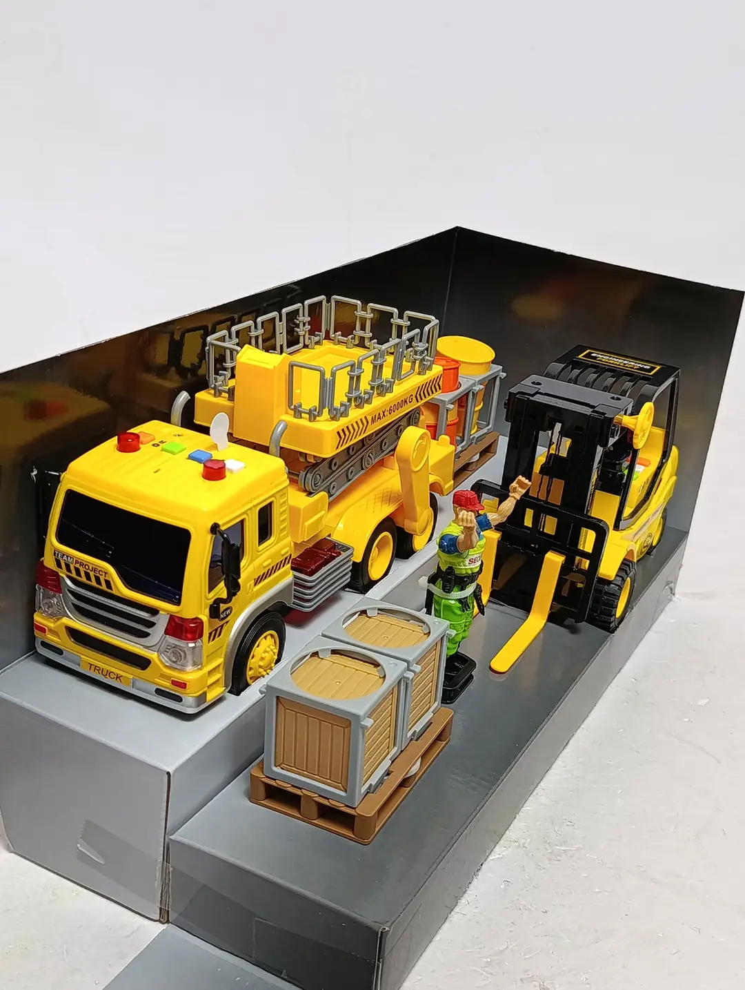 Wenyi Logistics o'yin to'plami vilkali yuk ko'targich va lift mashinalar bilan 1:16 — 5-rasm