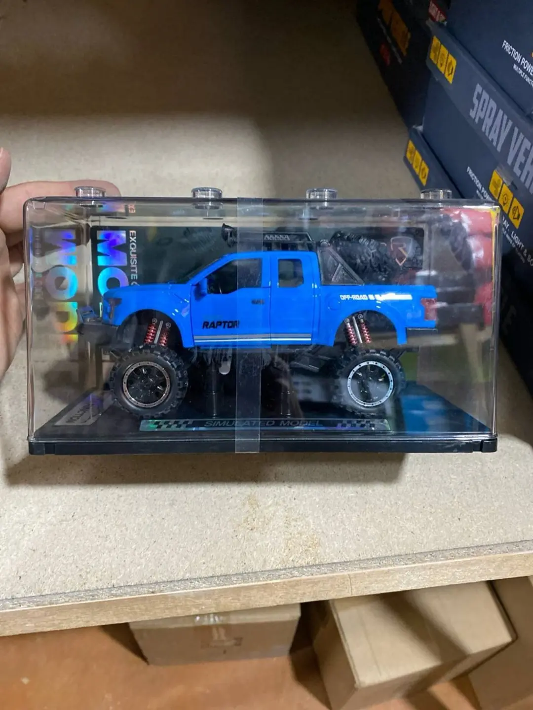 Realistik inersion mashina OFFROAD yo'ltanlamas-kemper chiroqli va ovozli keysda — 6-rasm