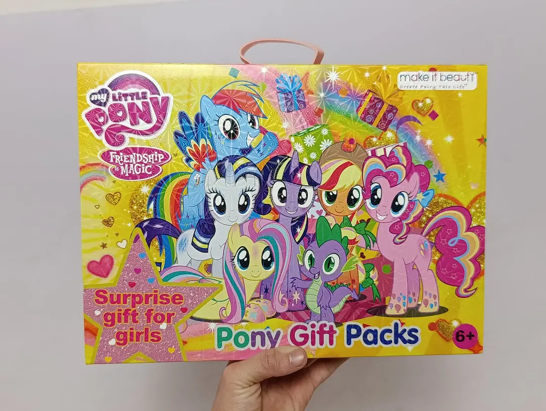 Blind-boks Poni Syurpriz My Little Pony, qizlar uchun aksessuarlar to'plami