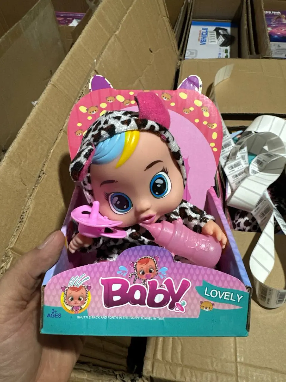 Baby Lovely o'yinchoq qo'g'irchog'i, kiyim va aksessuarlar bilan, 3 yoshdan oshgan qizlar uchun