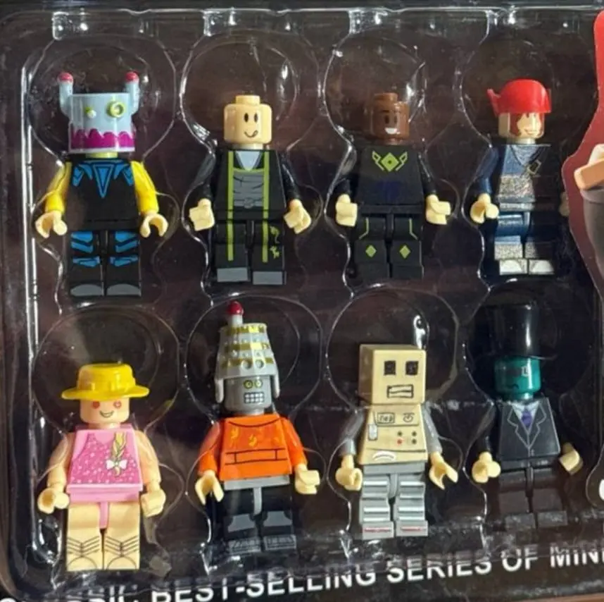 Roblox o'yinchoq figuralar to'plami 8 ta, harakatlanuvchi qahramonlar bolalar uchun — 6-rasm