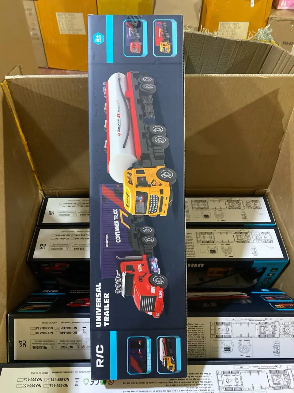 Masofadan boshqariladigan Universal Trailer Container Truck yuk mashinasi, chiroqli fura — 2-rasm