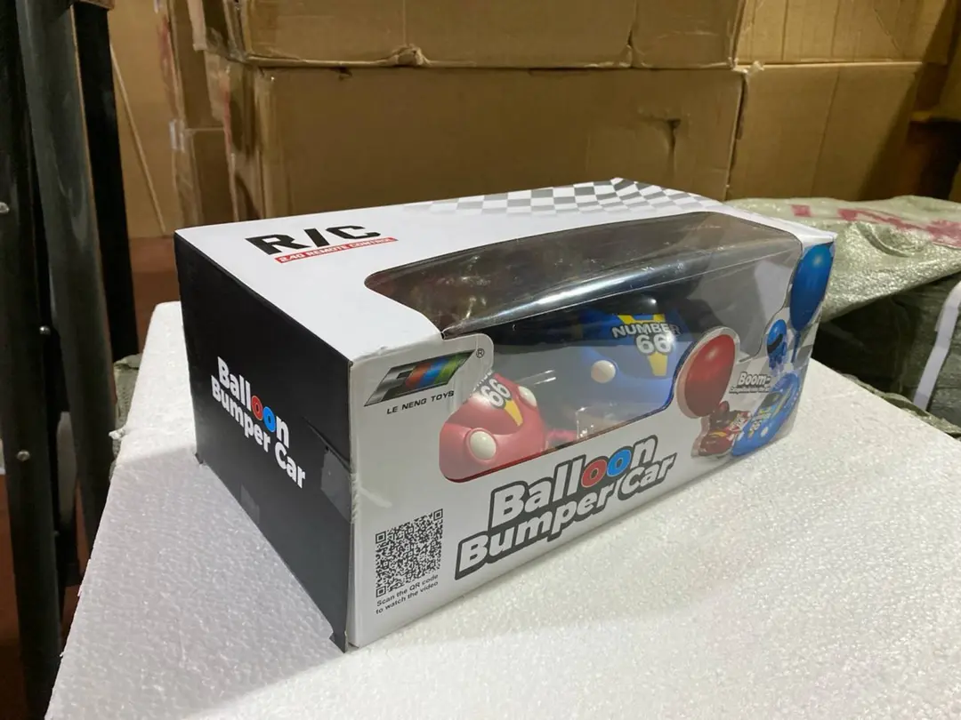 RC Balloon Bumper Car jangovar mashinalar to'plami, Bolalar uchun pultli interaktiv o'yinchoq, Chiroqli va musiqa — 4-rasm