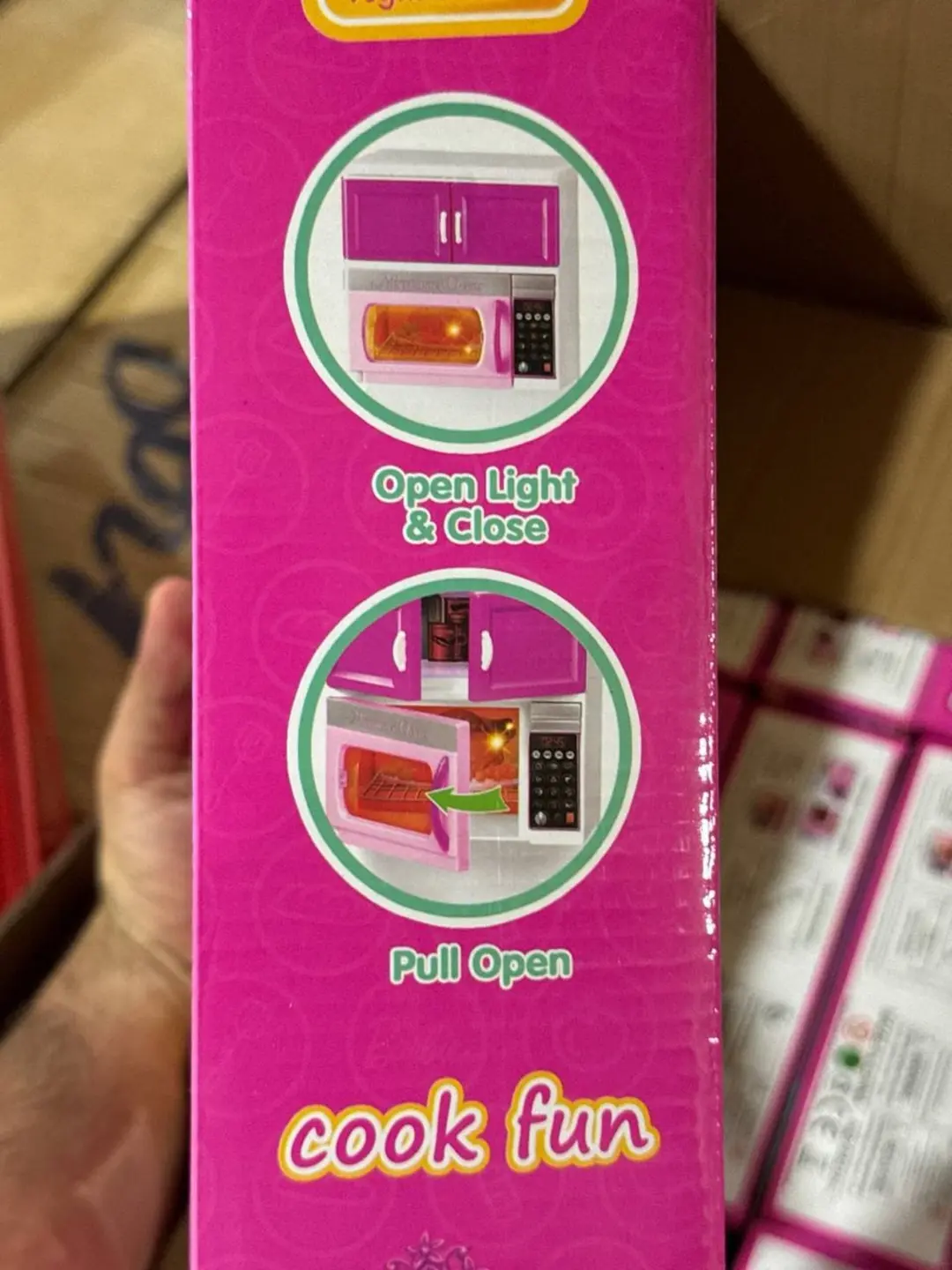 Barbie Vogue Kitchen bolalar o'yinchoq oshxonasi, ovozli va chiroqli — 2-rasm