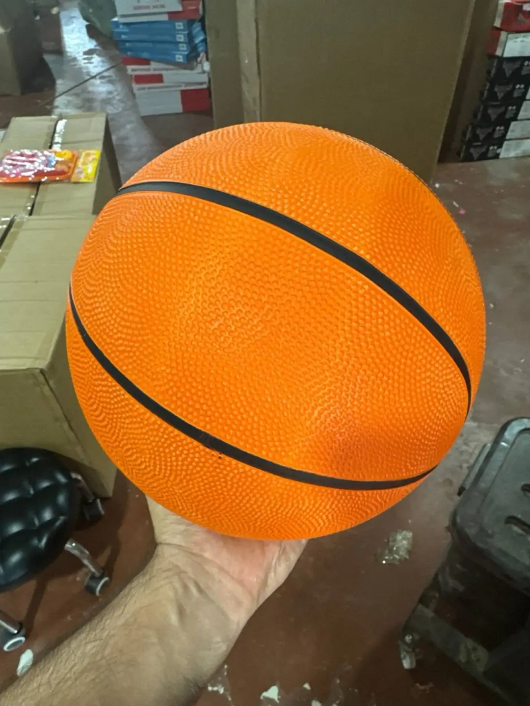 Basketbol to'pi Mikasa, 7-o'lcham, Zal va ko'cha uchun Indoor Outdoor — 2-rasm