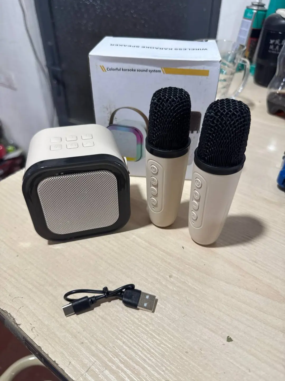 Karaoke tizimi CB-K12B, 2 simsiz mikrofon, RGB Bluetooth karnay, bolalar uchun