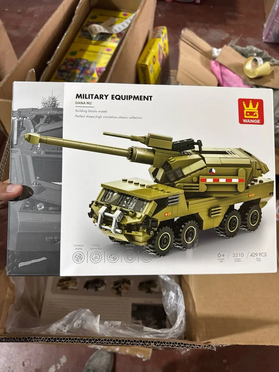 Konstruktor Wange DANA M2 o'ziyurar gaubitsa Military Equipment, 429 qism