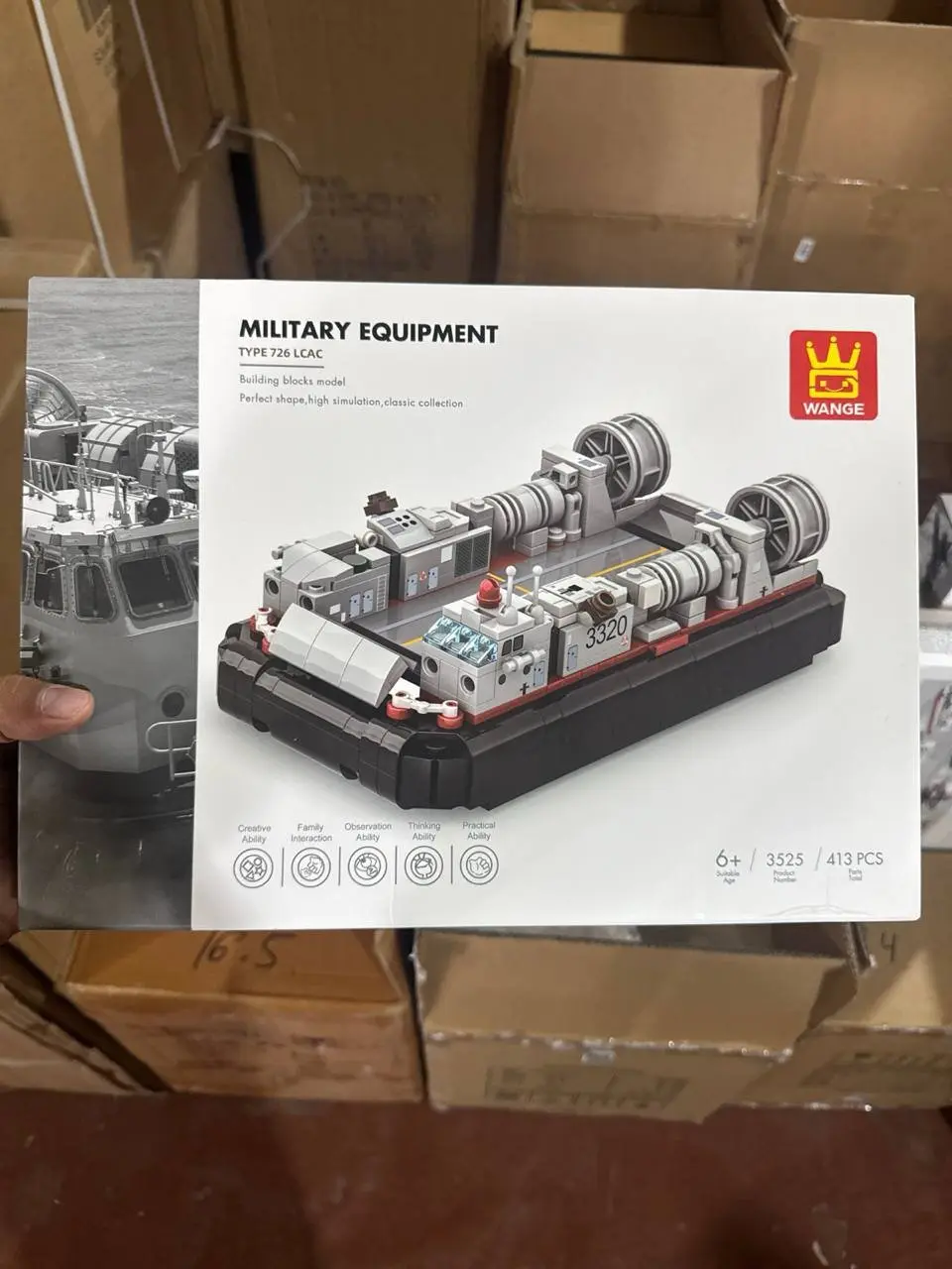 Konstruktor Type 726 harbiy desant kemasi havo yostig'ida Wange Military, 413 qism