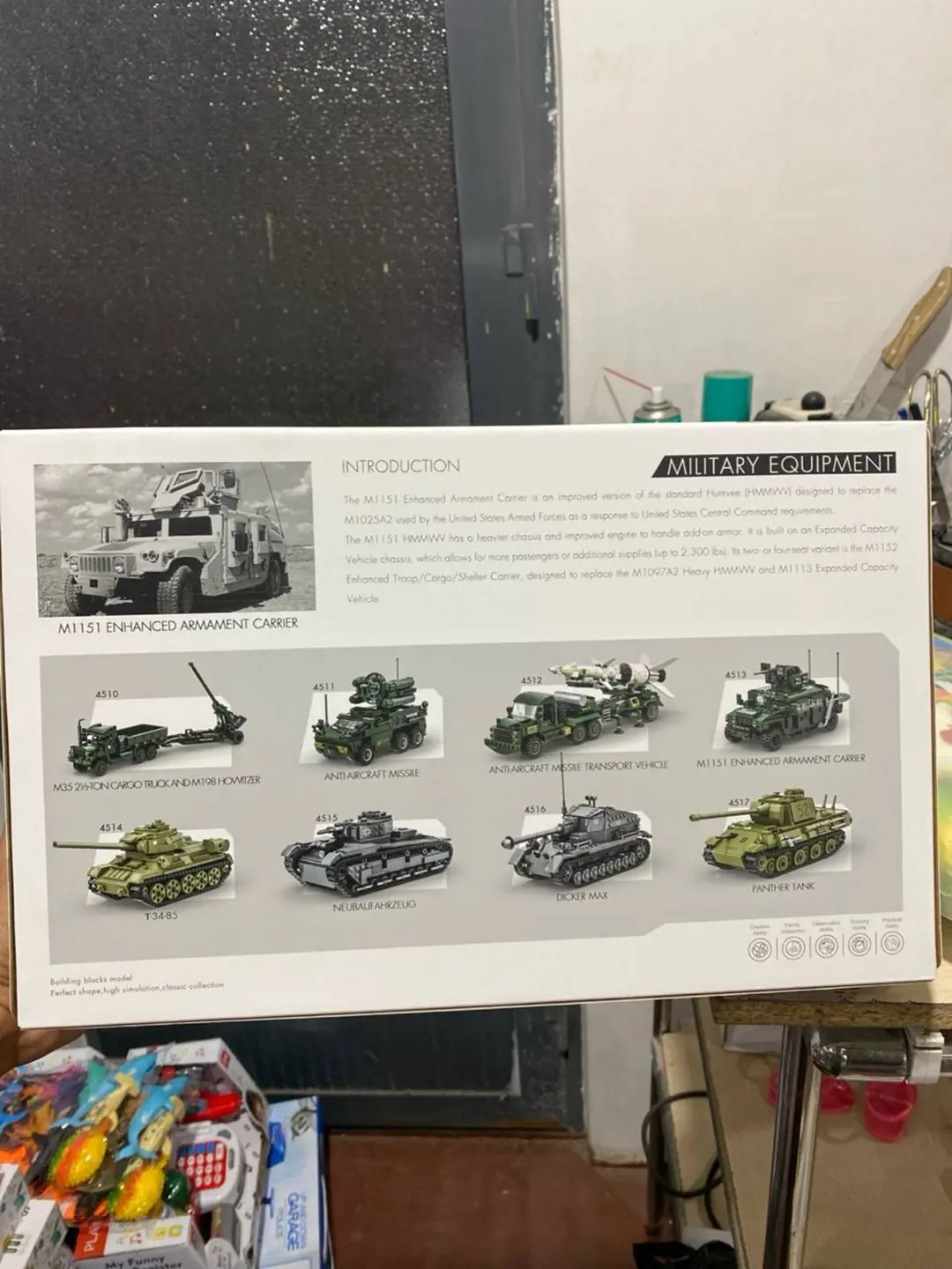 Konstruktor Harbiy zirhli avtomobil M1151 Wange Military, 518 qism, o'g'il bolalar uchun — 2-rasm