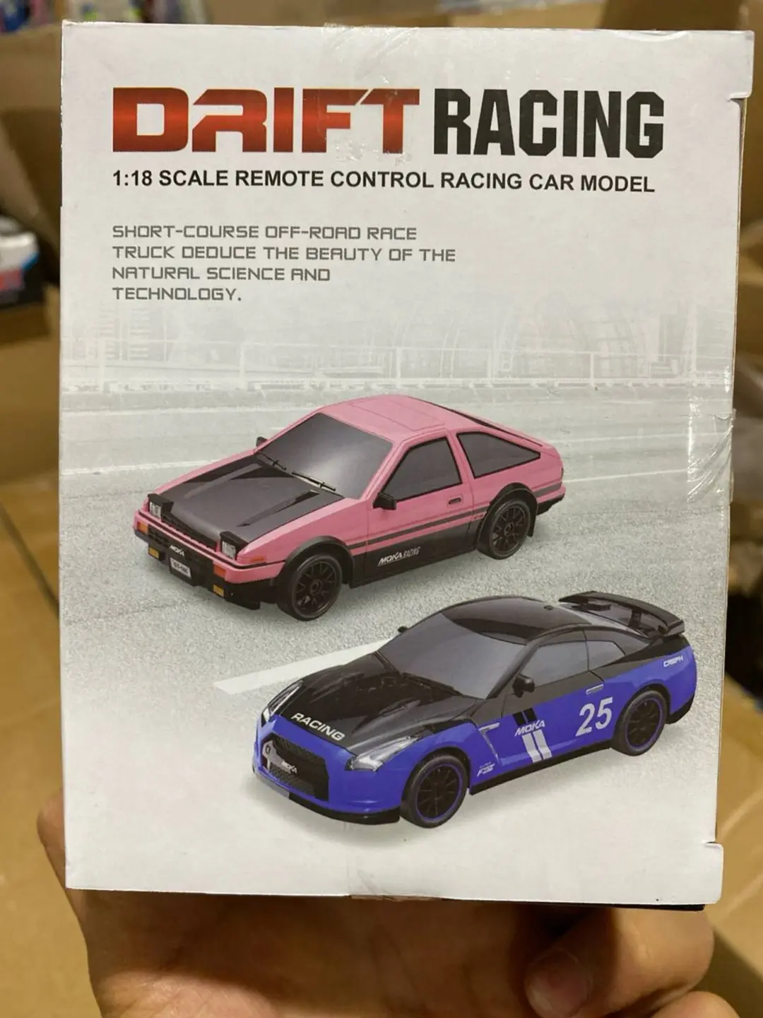 Masofadan boshqariladigan AE86 drift mashinasi 1:18 pistolet pultli — 3-rasm