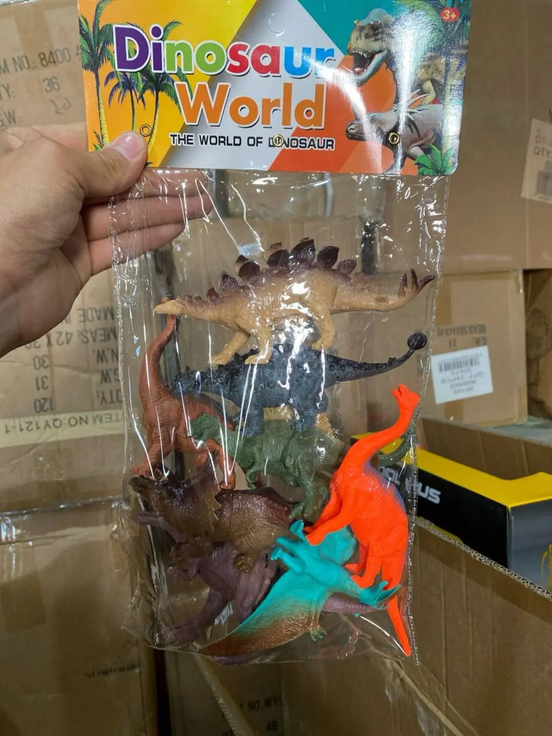 Dinosaur World dinozavrlar figuralari to'plami, realistik o'yinchoqlar, 8 turdagi