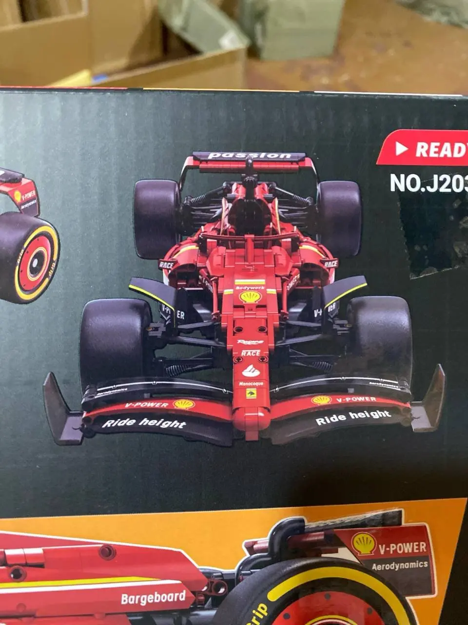 Radioboshqariladigan konstruktor Formula-1 bolidi Luck Brick, 1:10 masshtab, 1088 detallar — 15-rasm