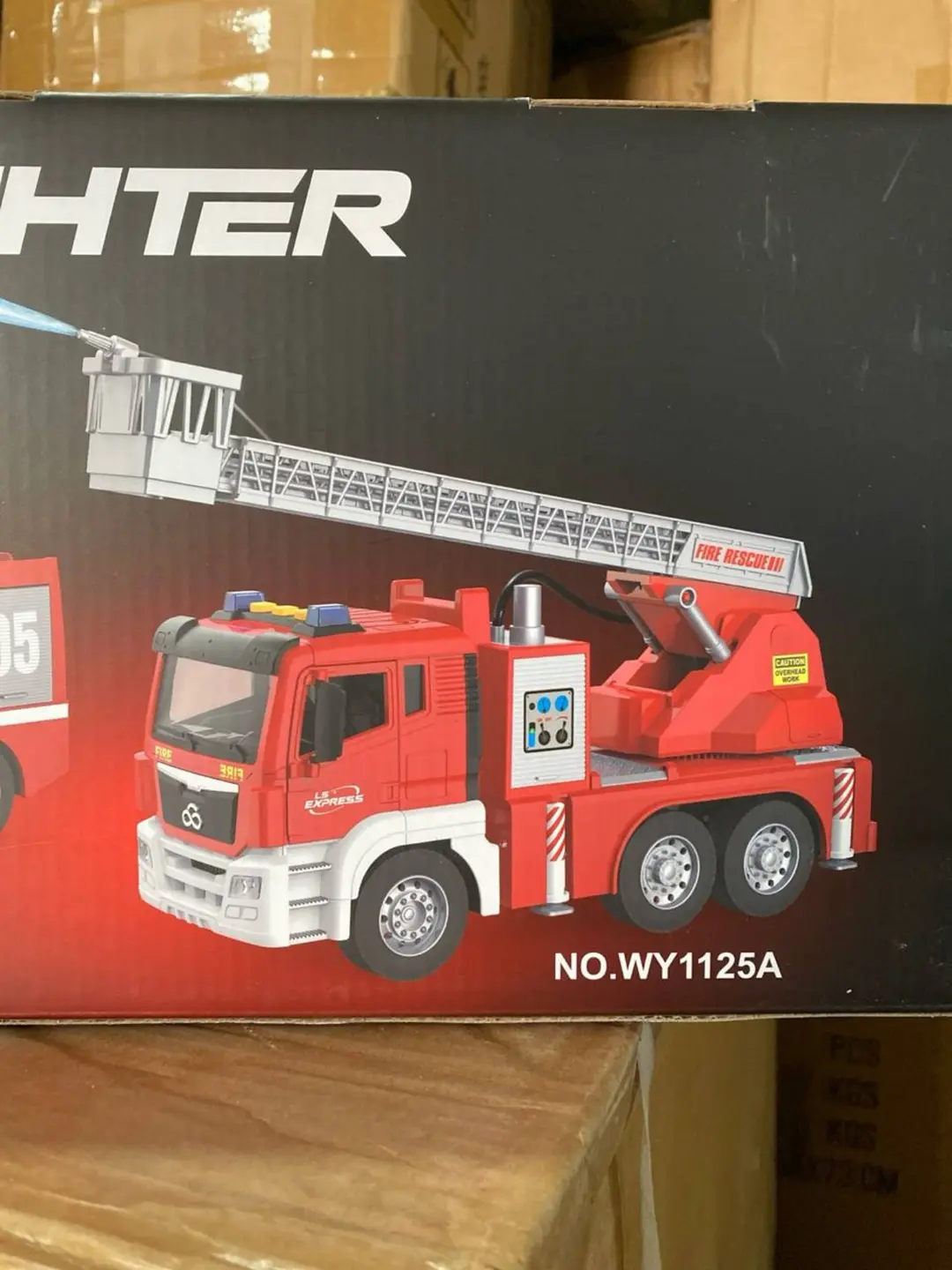 O't o'chiruvchi mashina WENYI 1:10, suv sepuvchi, 3 yoshdan, ovozli — 2-rasm