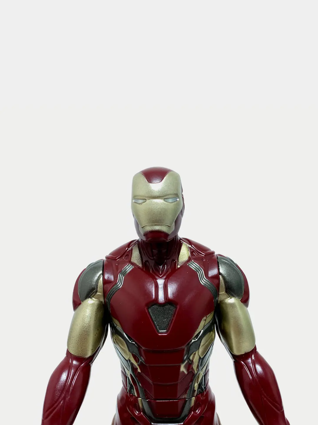 Temir odam qahramoni figurasi Qasoskorlar Marvel, bolalar uchun o'yinchoq — 3-rasm