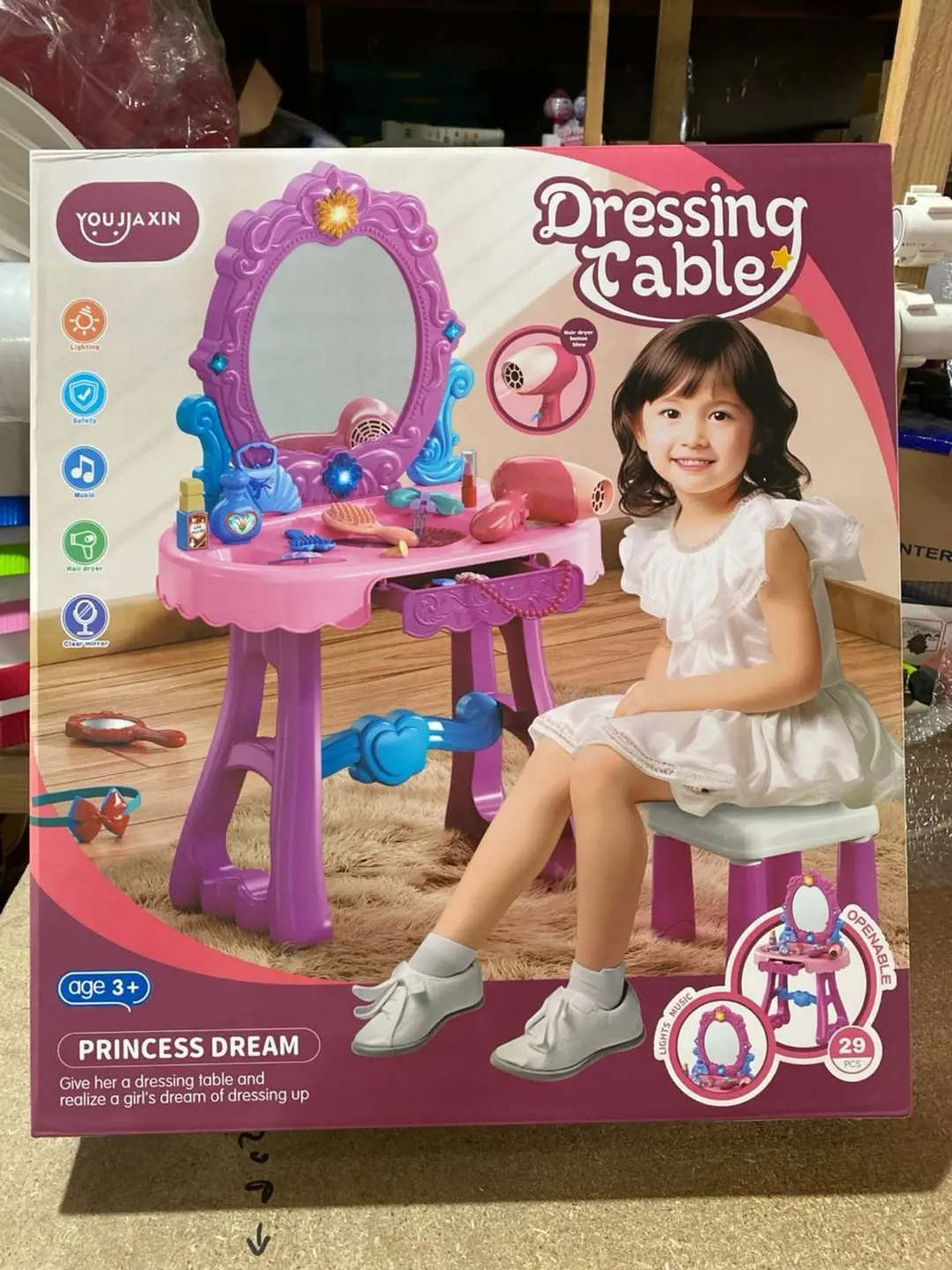 Bolalar o'yinchoq tryumosi Princess Dream, Chiroqli va ovozli stol, Qizlar uchun